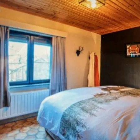 Le Petit Feriehus Érezée