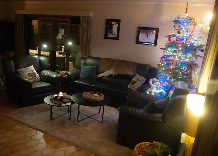 Le Petit Feriehus Érezée